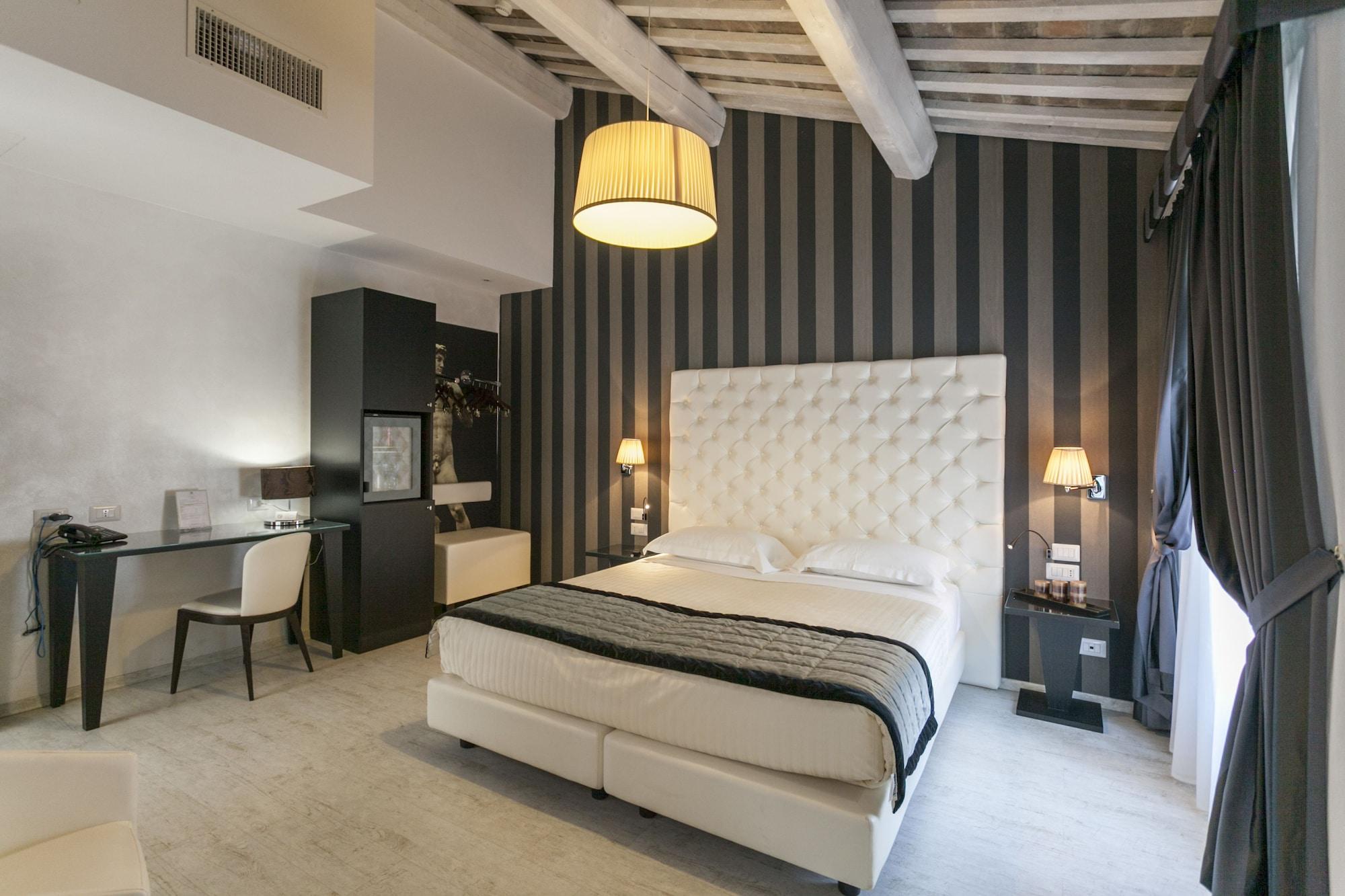 Hotel Nazionale Φεράρα Εξωτερικό φωτογραφία