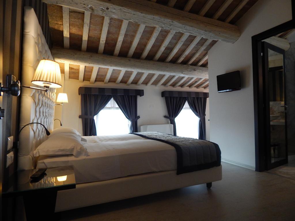 Hotel Nazionale Φεράρα Εξωτερικό φωτογραφία